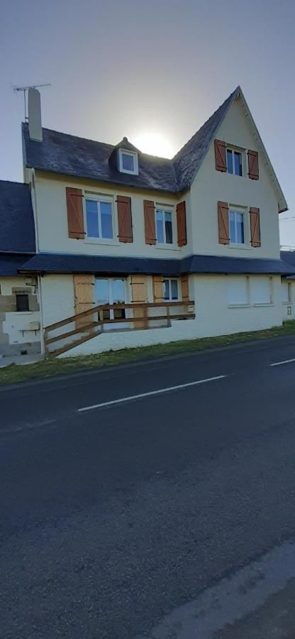 Appartement Proche Bord De Mer بلوغاسنو المظهر الخارجي الصورة