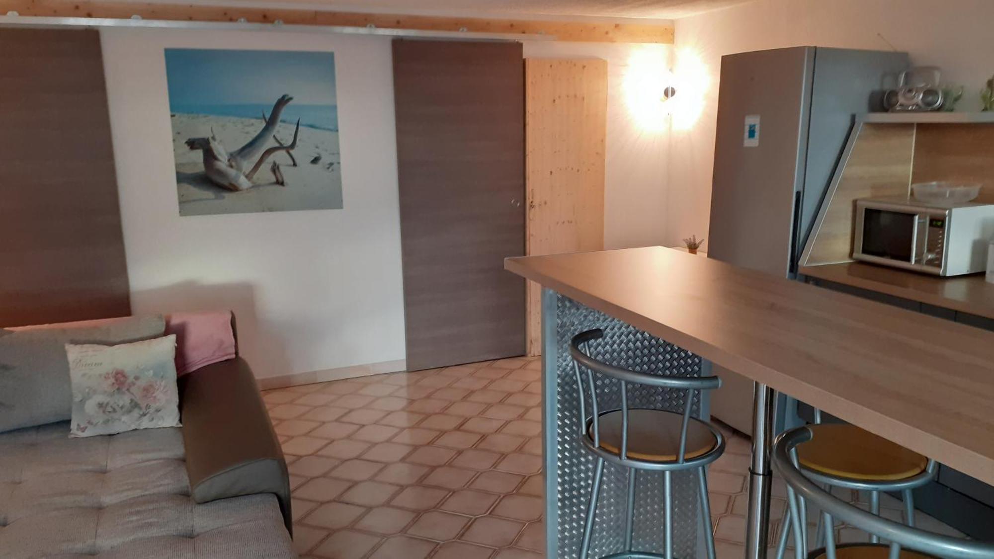Appartement Proche Bord De Mer بلوغاسنو المظهر الخارجي الصورة