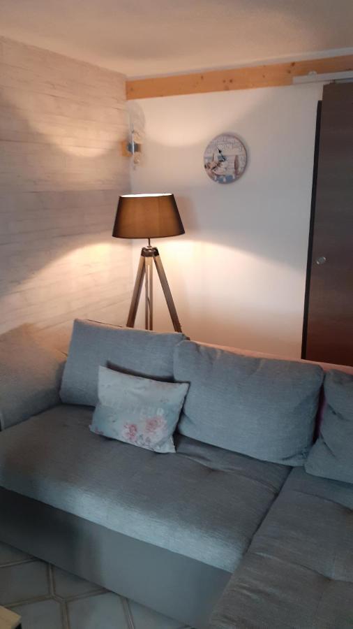Appartement Proche Bord De Mer بلوغاسنو المظهر الخارجي الصورة